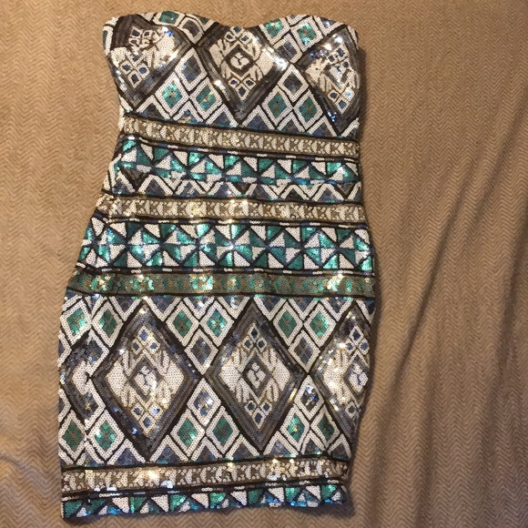 Strapless dress - Picture 1 of 1